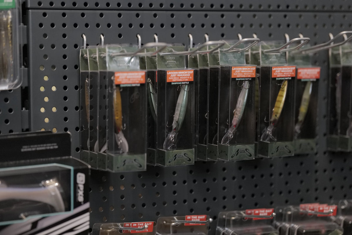 Exklusive Nories JDM Köder wie der Laydown Minnow und Escape Twin, präsentiert im JDM Tackle Store Köderkult Oldenburg.